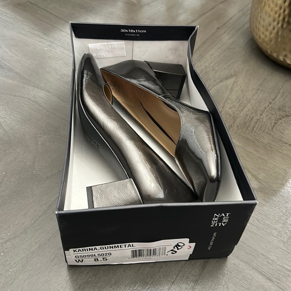 Naturalizer KARINA Block Heel Pumps (WIDE) - Picture 2 of 12